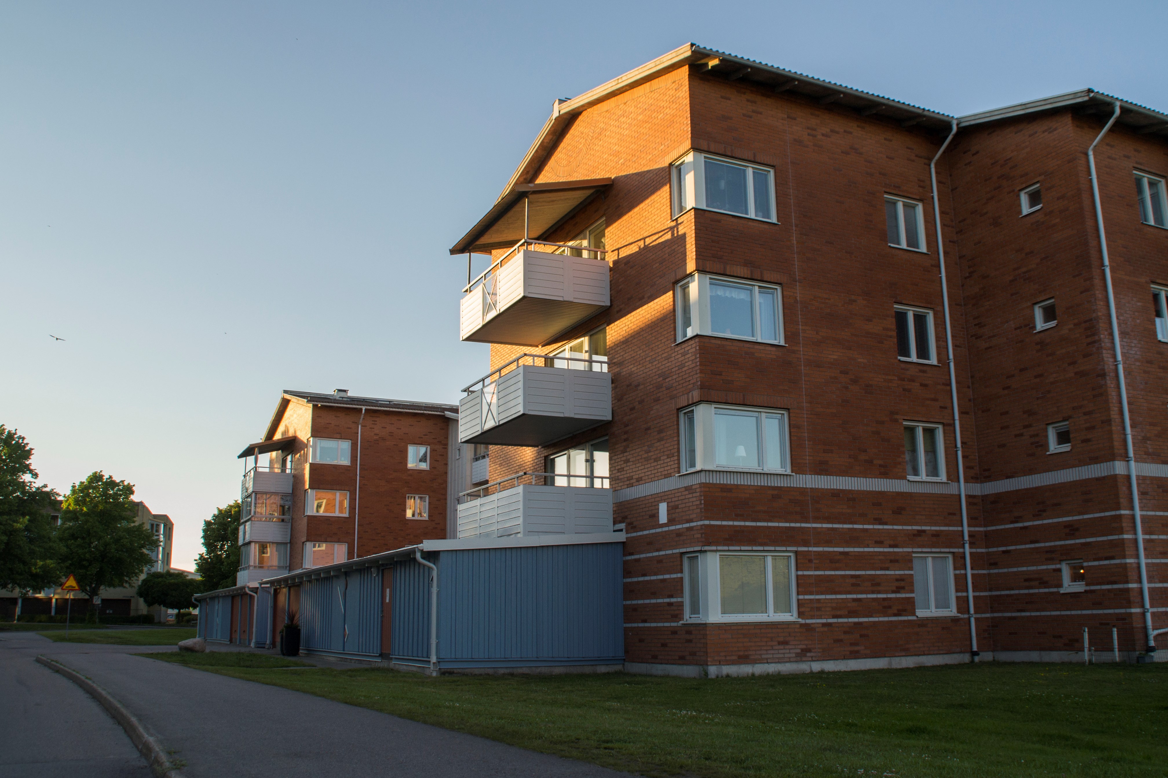 Våxnäs Stocken 7 extriörbild i skymning